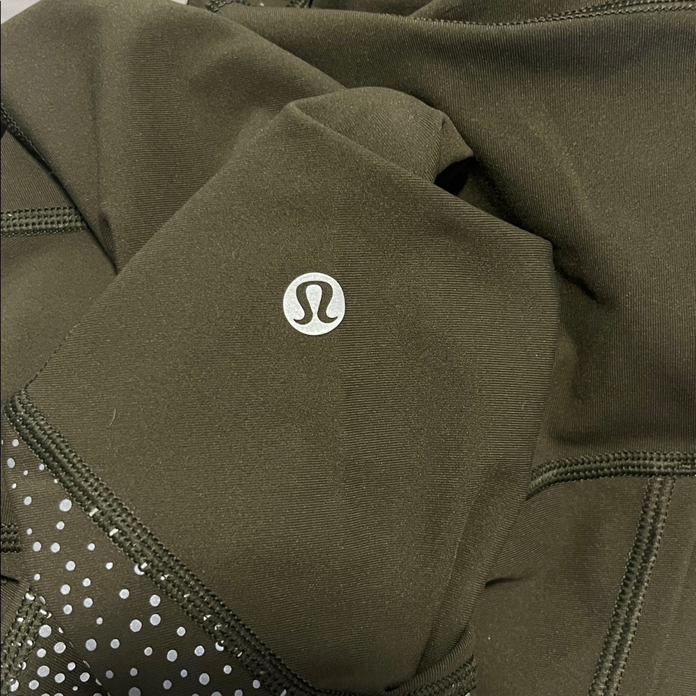 lululemon tights - Picture 3 of 4